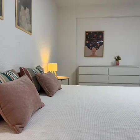 Waldnaehe & Altstadtflair Souterrain Mit Terrasse