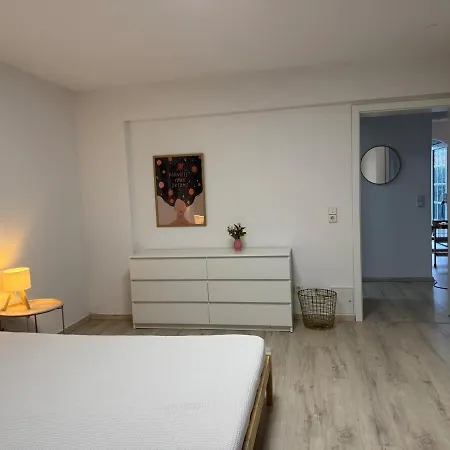 Waldnaehe & Altstadtflair Souterrain Mit Terrasse