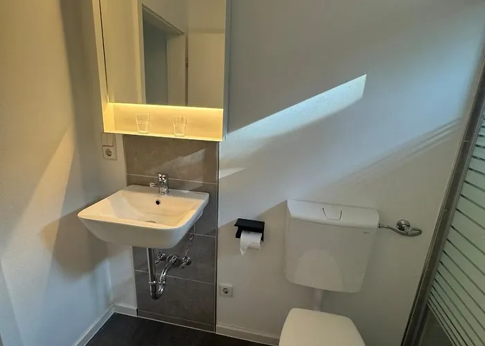 Waldnaehe & Altstadtflair Souterrain Mit Terrasse Rinteln