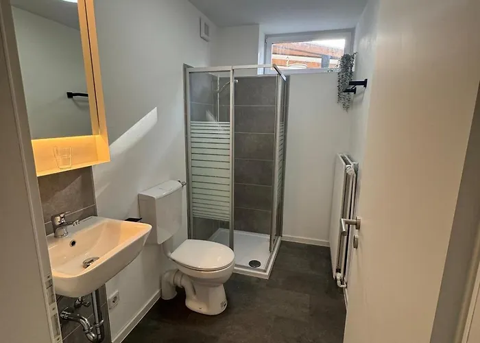 Waldnaehe & Altstadtflair Souterrain Mit Terrasse